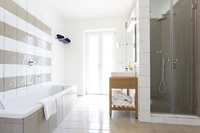 Villa Fiorella Art Hotel