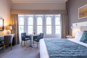 The Great Western Hotel