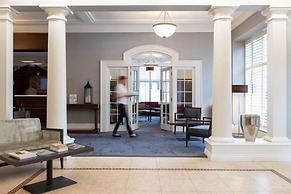 The New Southlands Hotel