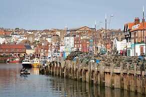 The New Southlands Hotel