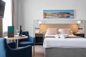 The New Southlands Hotel