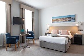 The New Southlands Hotel