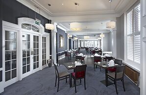 The New Southlands Hotel