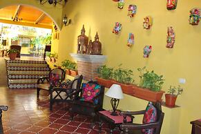 Las Camelias Inn