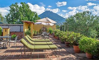 Las Camelias Inn