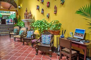Las Camelias Inn