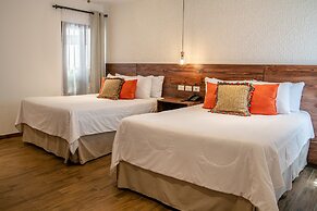 Las Camelias Inn