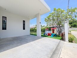 WE by Sirin Pool Villa Huahin