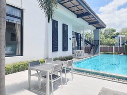WE by Sirin Pool Villa Huahin