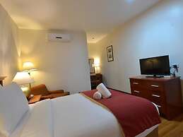 Royal Suites Condotel