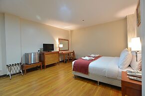 Royal Suites Condotel