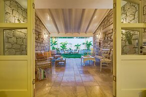 Alanarin Konak Alacati