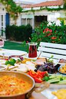 Alanarin Konak Alacati