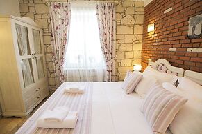 Alanarin Konak Alacati