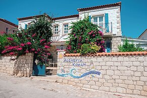 Alanarin Konak Alacati