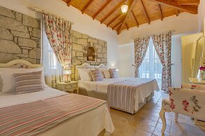 Alanarin Konak Alacati