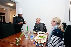 La Cottage Boutique Hotel & Restaurant