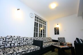 La Cottage Boutique Hotel & Restaurant