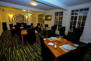 La Cottage Boutique Hotel & Restaurant