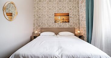 Tifani Luxury Rooms 2