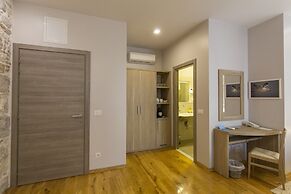 Tifani Luxury Rooms 2