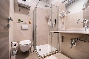 Tifani Luxury Rooms 2