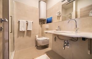 Tifani Luxury Rooms 2