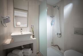 MARI KRISTIN Beach Hotel - Adults Only