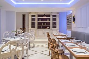 MARI KRISTIN Beach Hotel - Adults Only