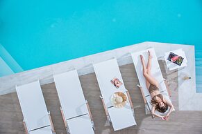 MARI KRISTIN Beach Hotel - Adults Only