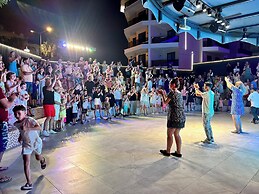 Blue Wave Suite Hotel - All Inclusive