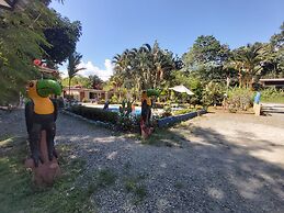 Costa Azul Lodge