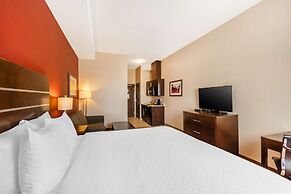 Best Western Plus Kindersley Hotel