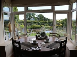 Mortimer Trail B & B