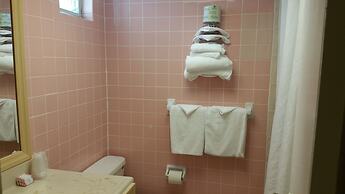 The Amethyst Beach Motel