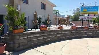 The Amethyst Beach Motel