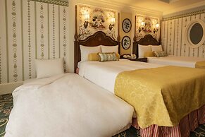 Tokyo Disneyland Hotel