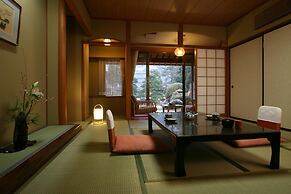 Izumokamigami Enmusubi No Yado Konya