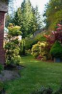 The Grand Hotel Nanaimo