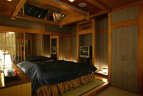 Osaka Palais de Fleurs – Adults Only