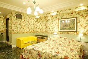 Osaka Palais de Fleurs – Adults Only