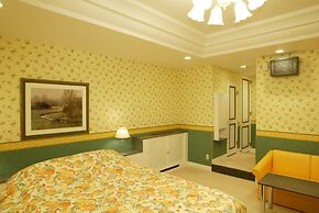 Osaka Palais de Fleurs – Adults Only