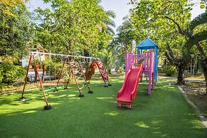 Baan Khaolak Beach Resort