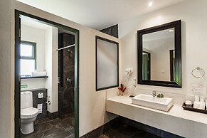 Baan Khaolak Beach Resort