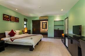 Baan Khaolak Beach Resort