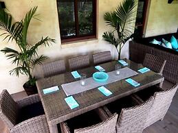 Riverbend Byron Hinterland Retreat