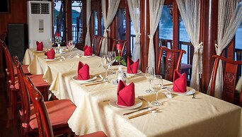 Halong Royal Palace Cruise