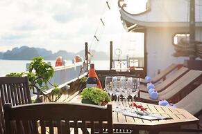 Halong Royal Palace Cruise