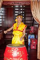 Halong Royal Palace Cruise