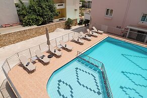 Thelesi Apartments